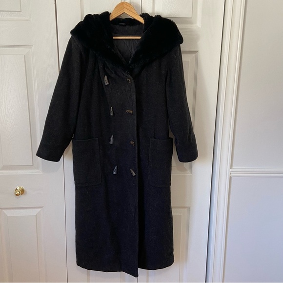 L.L.Bean Vintage Women’s 100% Wool Long Trench Toggle Parka Faux Fur Hood Coat - Picture 2 of 13